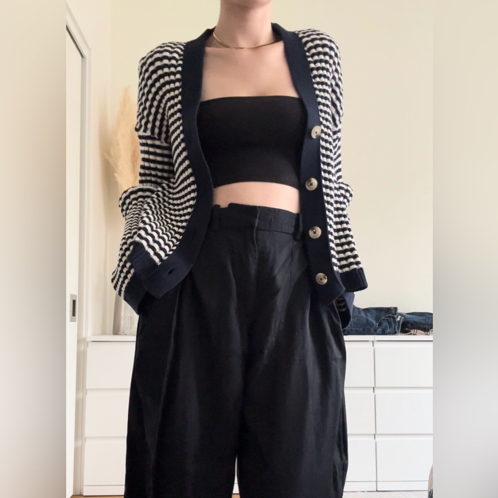 100% cotton cardigan, V Neck, GANT
